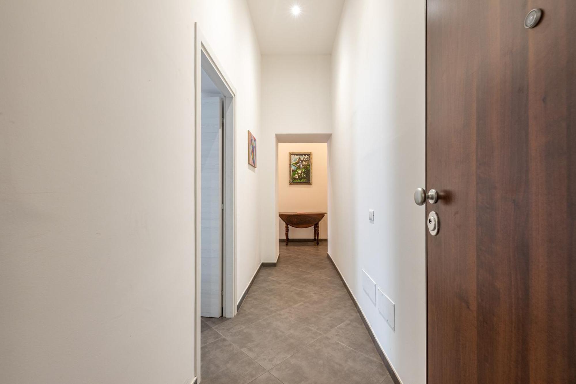 Apartments La Cala By Wonderful Italy ปาแลร์โม ภายนอก รูปภาพ